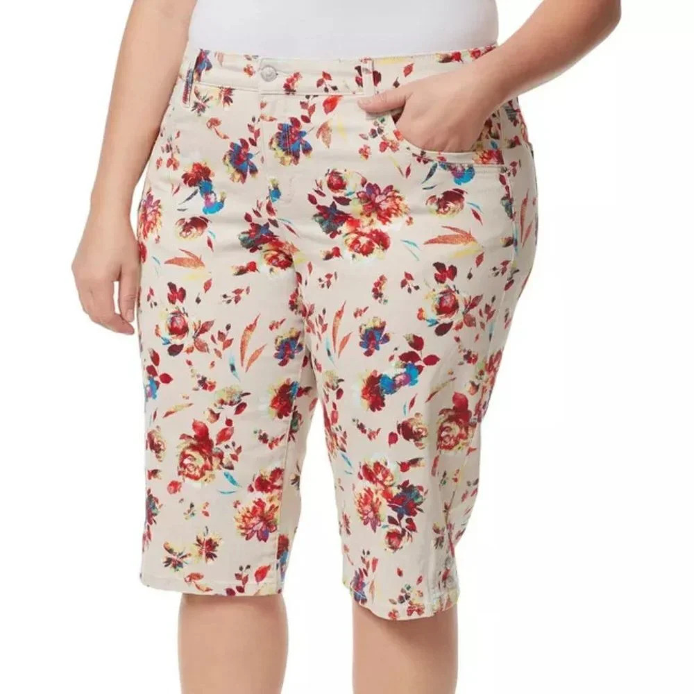 Gloria Vanderbilt Kaia Floral Print Skimmer Shorts in Size 14 - Picture 1 of 10